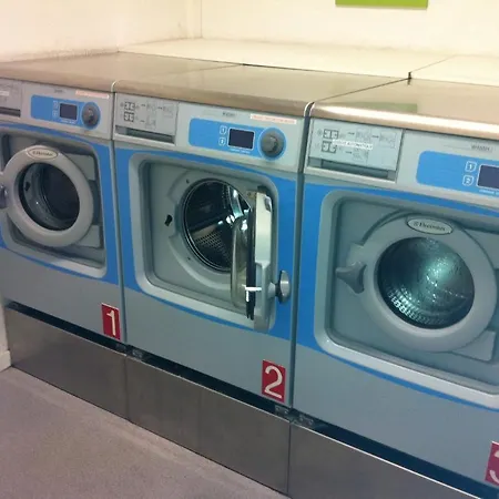 Parc Arena アパートホテル ニーム