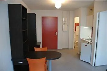 Parc Arena 2* ニーム