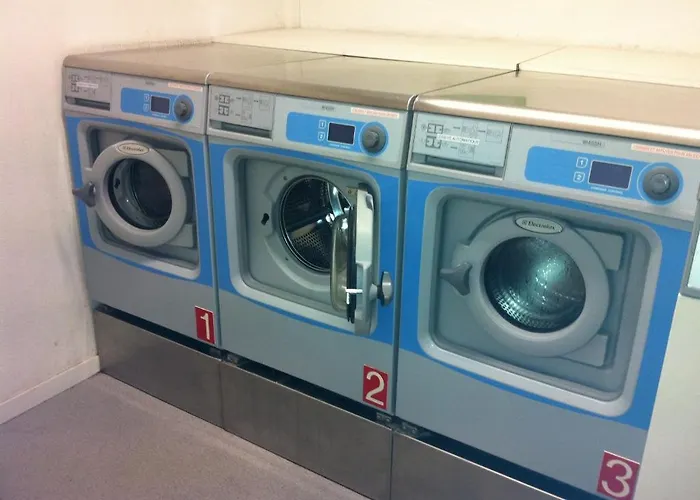 Parc Arena アパートホテル ニーム