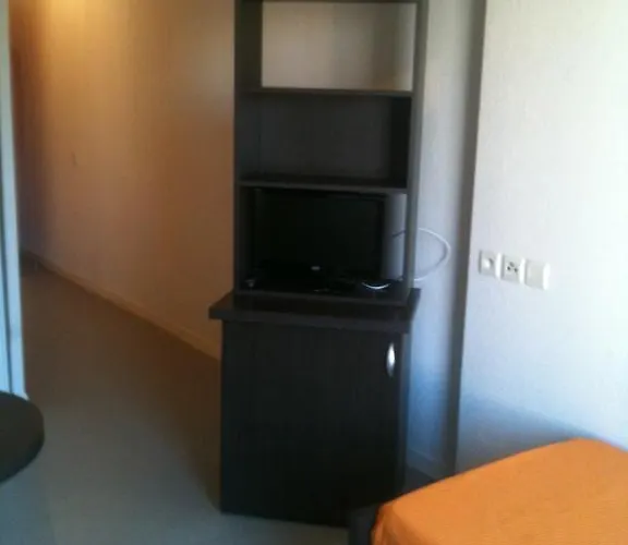 アパートホテル Parc Arena ニーム