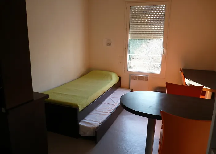 Parc Arena 2* ニーム